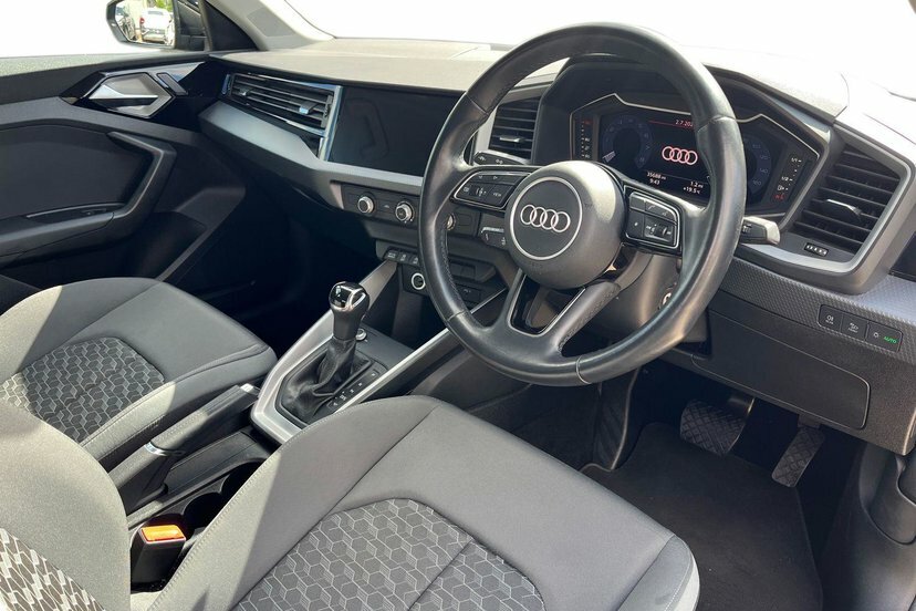 Audi A1 1.0 Tfsi 30 Sport Sportback S Tronic 1 LL21DPX Black #6