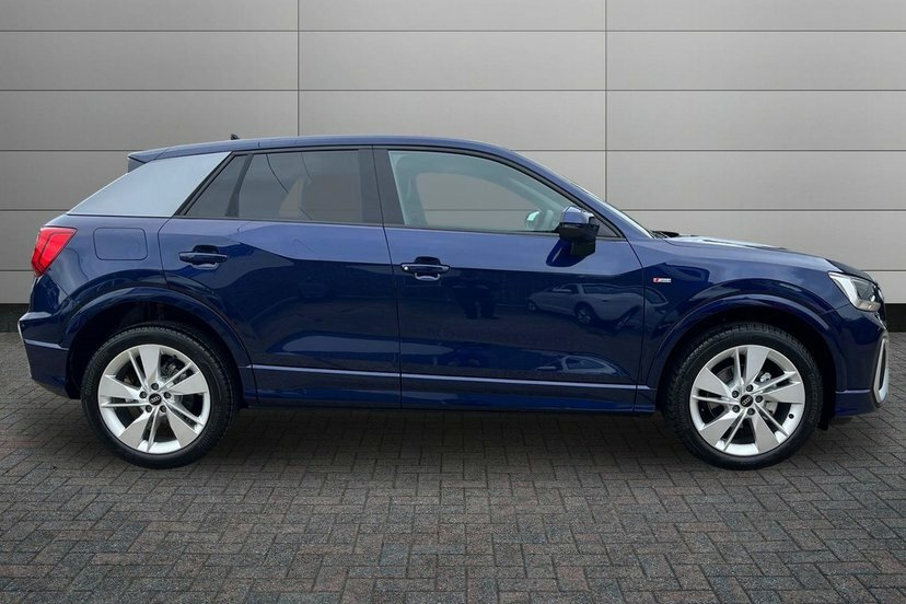 Audi Q2 1.5 Tfsi Cod 35 S Line Suv S Tronic 15 EK26VEH Blue #4