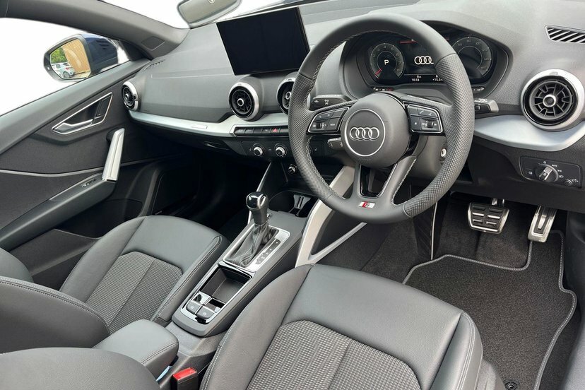 Audi Q2 1.5 Tfsi Cod 35 S Line Suv S Tronic 15 EK26VEH Blue #6