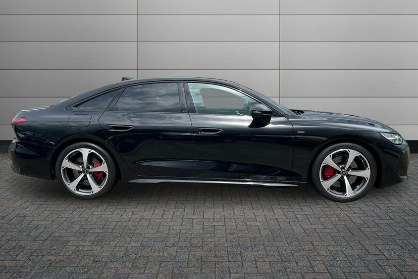 Audi A6 Saloon 2.0 E-hybrid 25.9Kwh Edition 1 Saloon P Black #4