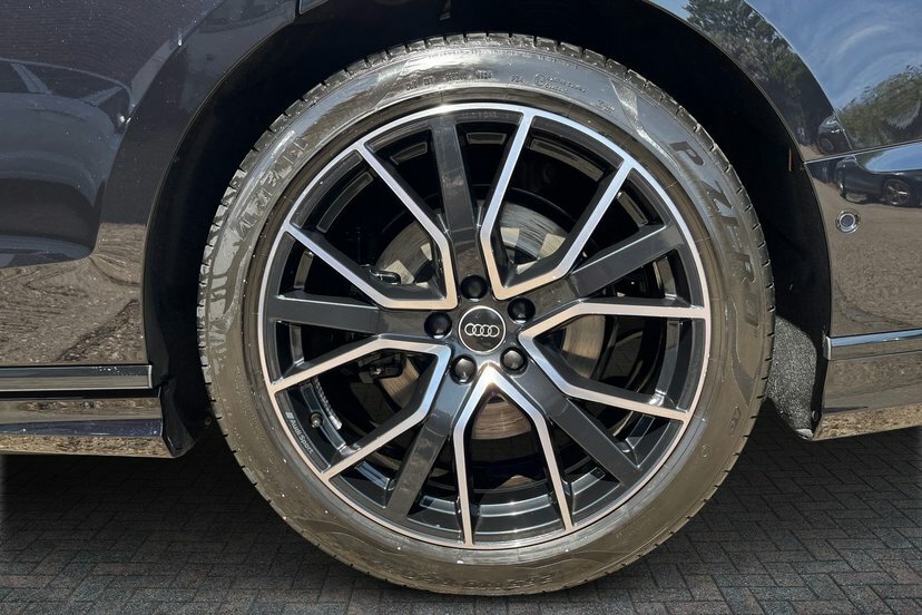Audi A8 3.0 Tdi V6 50 Black Edition Saloon Tipt Black #5