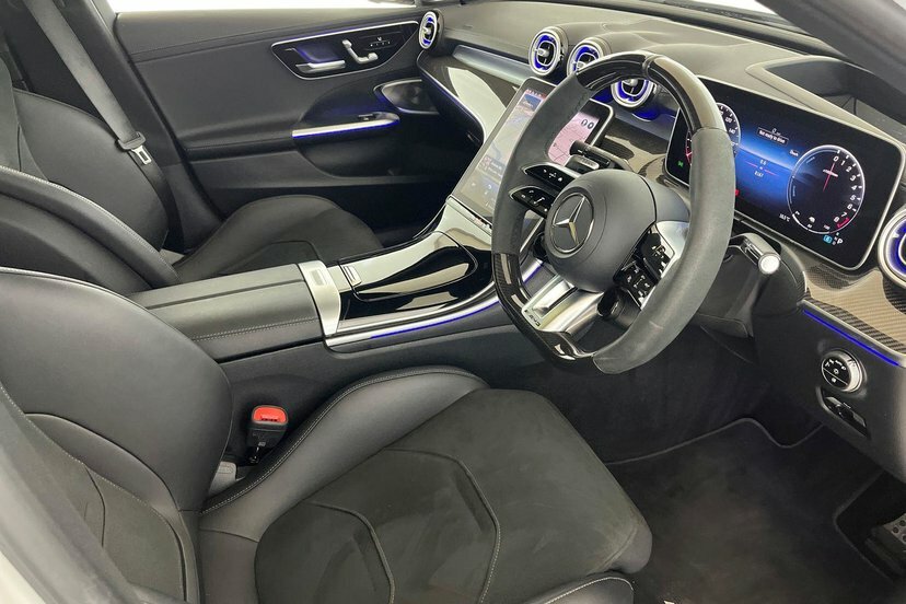 Mercedes-Benz C Class C63 Amg S E Performance 4Matic Carbon Edition Salo KS25WFJ White #5