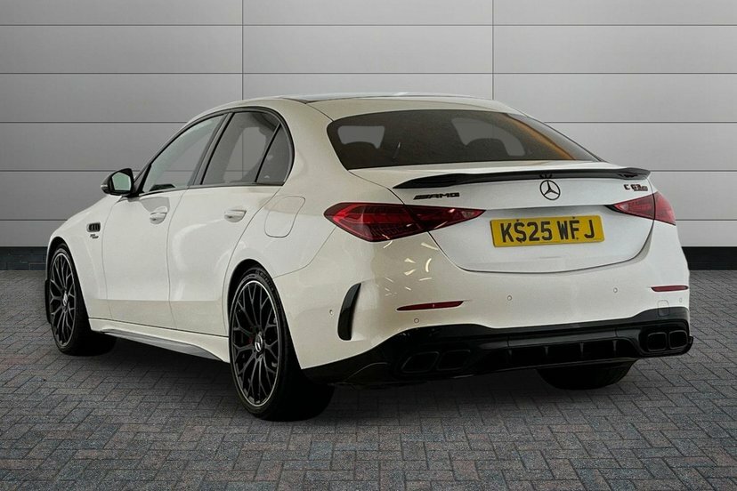 Mercedes-Benz C Class C63 Amg S E Performance 4Matic Carbon Edition Salo KS25WFJ White #2