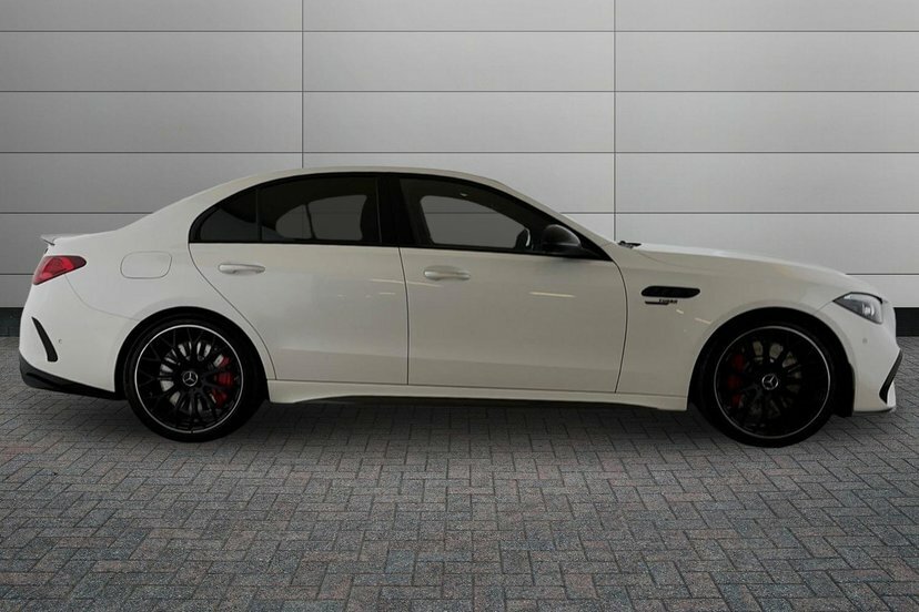 Mercedes-Benz C Class C63 Amg S E Performance 4Matic Carbon Edition Salo KS25WFJ White #3
