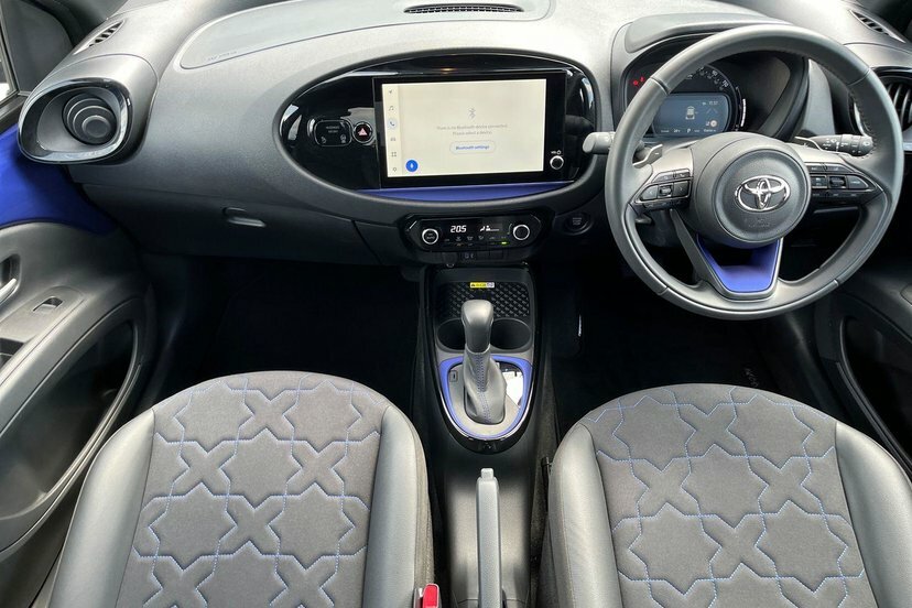 Toyota Aygo X 1.0 Vvt-i Exclusive Hatchback X-shift GJ24WMA Black #6