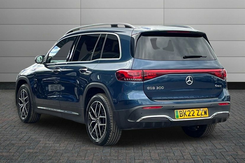 Mercedes-Benz EQB Eqb 300 66.5Kwh Amg Line Premium BK22ZZW Blue #2