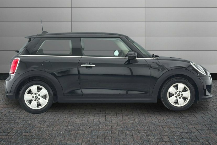Mini Hatch 1.5 Cooper Classic Hatchback 13 ND21FUW Black #4