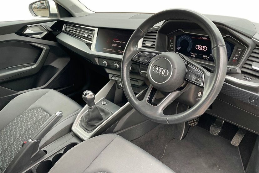 Audi A1 1.0 Tfsi 30 Sport Sportback 110 SR73APK White #6