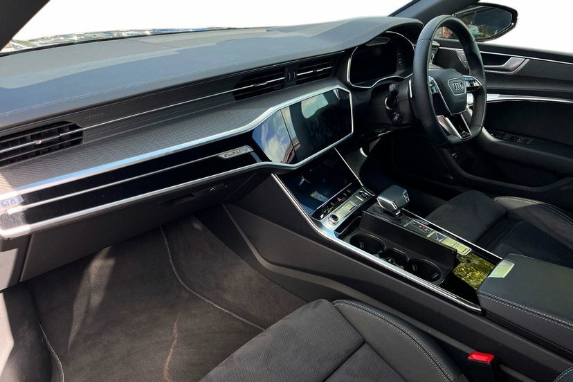 Audi A7 2.0 Tfsi 45 Black Edition Sportback S T Black #2