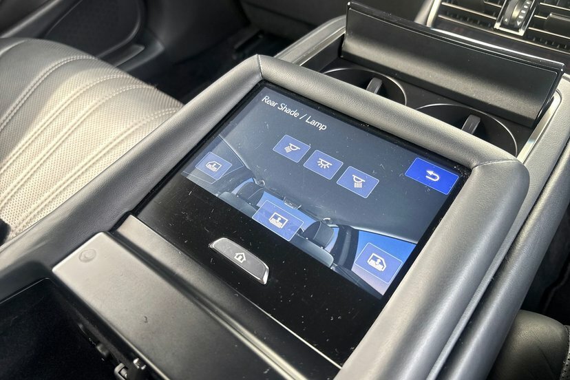 Lexus LS Luxury  #50
