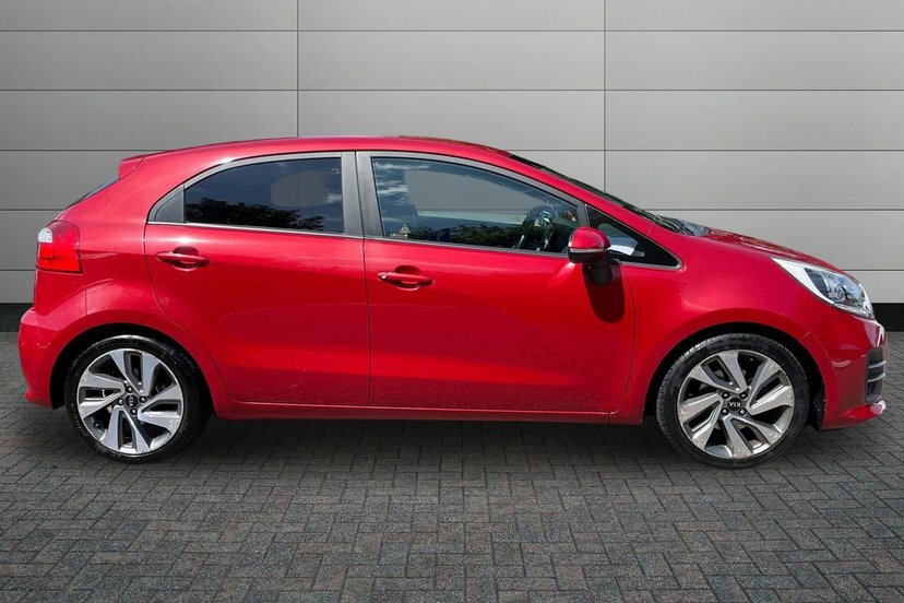 Kia RIO 1.4 Ecodynamics 3 Hatchback 107 Red #4