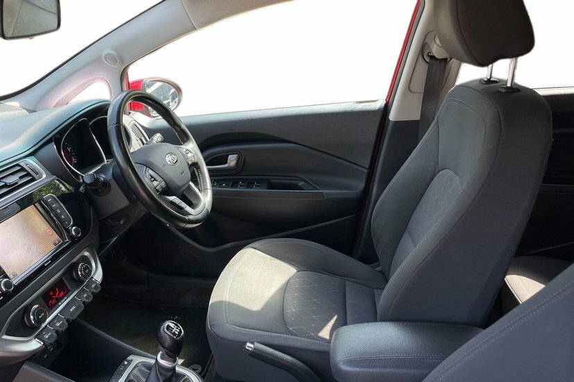 Kia RIO 1.4 Ecodynamics 3 Hatchback 107 Red #2