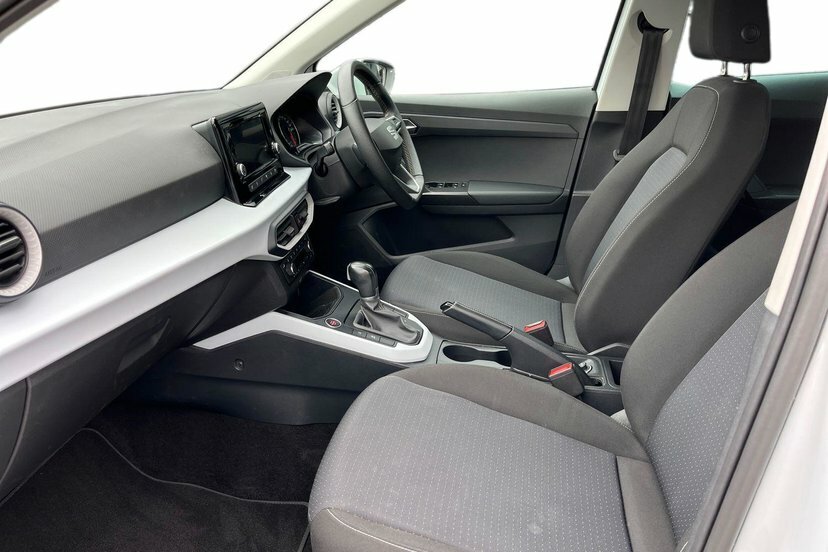 Seat Arona 1.0 Tsi Se Edition Suv Dsg 110 Ps KR72FWS Black #2