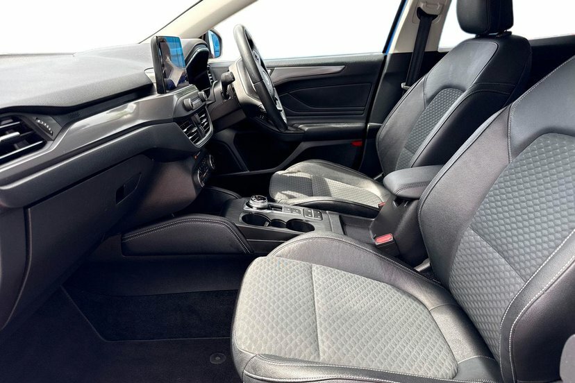 Ford Focus 1.0T Ecoboost Titanium X Hatchback VK20ERV Blue #2