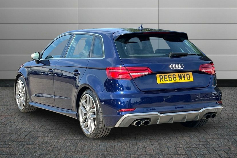 Audi S3 2.0 Tfsi Sportback S Tronic Quattro RE66MVO Blue #3