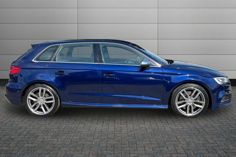Audi S3 2.0 Tfsi Sportback S Tronic Quattro RE66MVO Blue #4