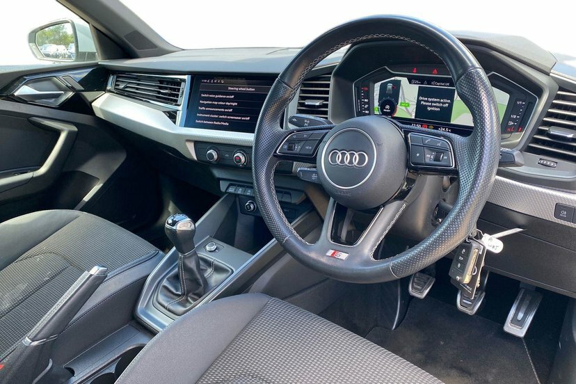 Audi A1 1.0 Tfsi 30 S Line Sportback 11 EO22WOJ Black #6