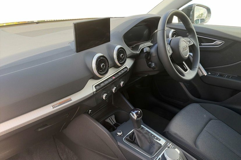 Audi Q2 1.5 Tfsi Cod 35 Sport Suv S Tronic 150 GV73CXO Black #2