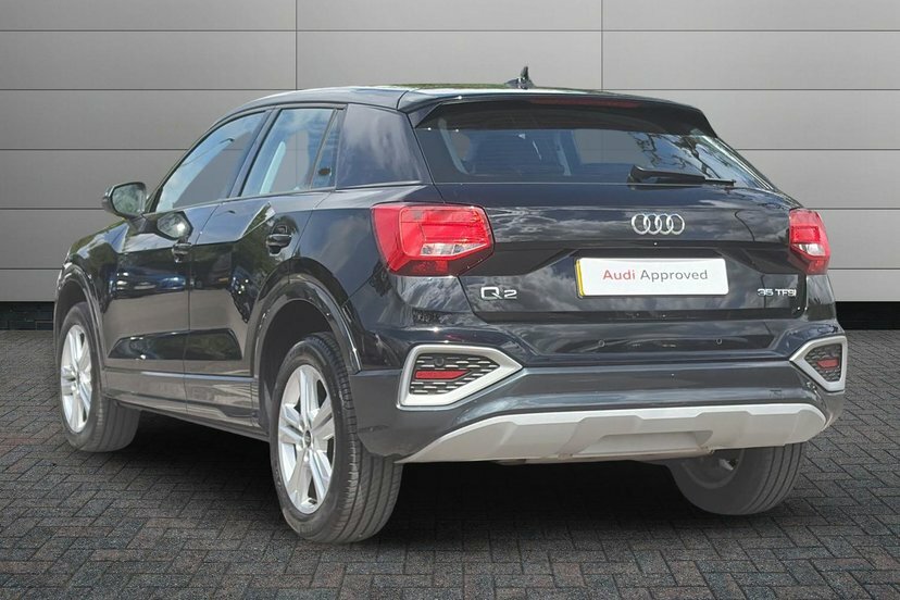 Audi Q2 1.5 Tfsi Cod 35 Sport Suv S Tronic 150 GV73CXO Black #3