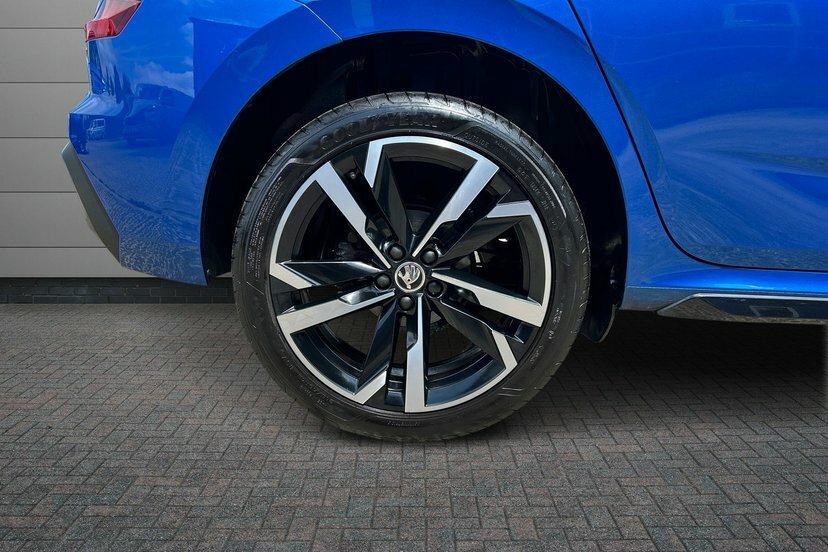Skoda Kamiq 1.5 Tsi Act Monte Carlo Suv Dsg 150 Ps GF24VMW Blue #5