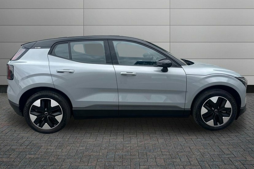 Volvo EX30 Single Motor 51Kwh Plus Suv 272 Grey #4
