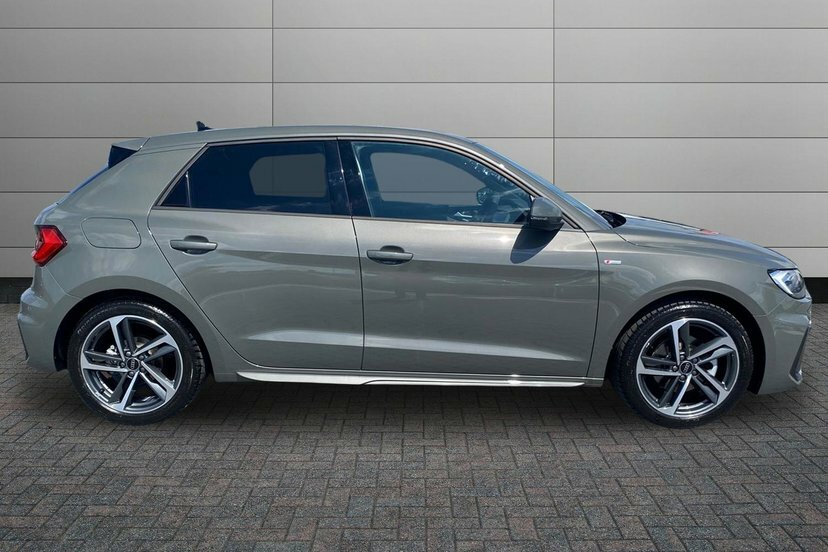 Audi A1 1.0 Tfsi 30 S Line Sportback S Tronic EK75PXD Grey #4