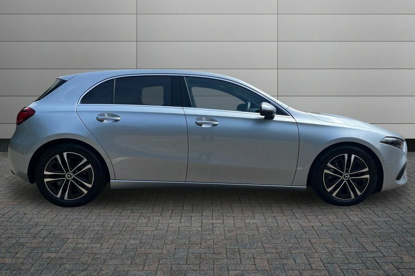 Mercedes-Benz A Class 1.3 A180h Mhev Sport Executive Hatchback Pet KN25XMR Silver #3