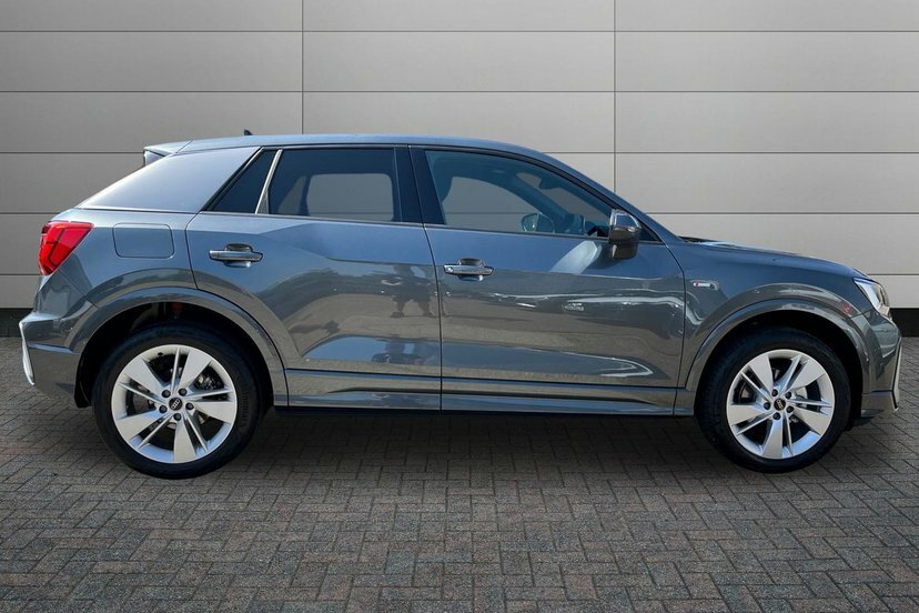 Audi Q2 1.5 Tfsi Cod 35 S Line Suv S Tronic 15 EJ26VOV Grey #4