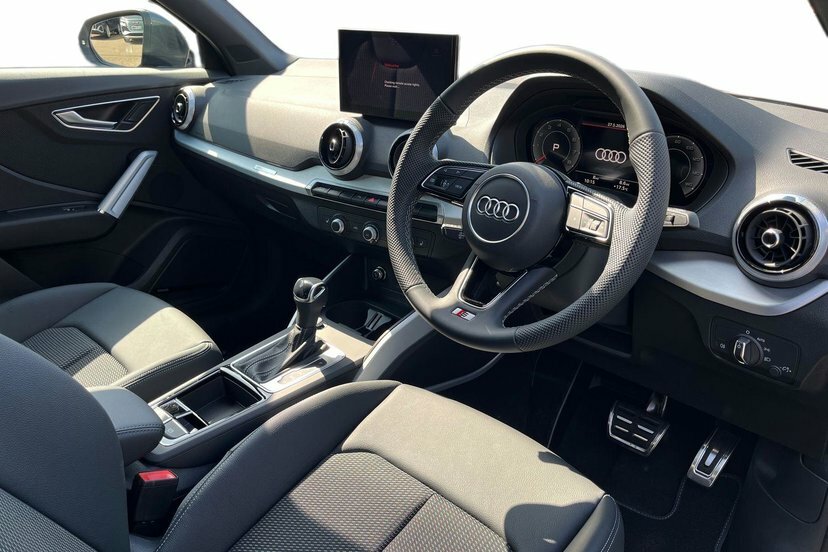 Audi Q2 1.5 Tfsi Cod 35 S Line Suv S Tronic 15 EJ26VOV Grey #6