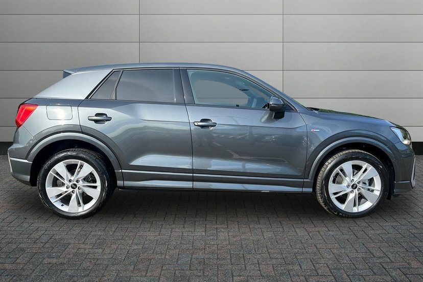 Audi Q2 1.5 Tfsi Cod 35 S Line S Tronic AO26ZNE Grey #4