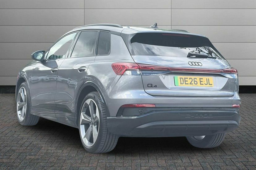 Audi Q4 E Tron 40 Black Edition Suv 63Kwh 204 DE26EJL Grey #3
