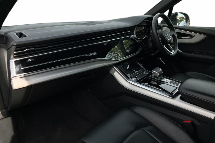 Audi Q7 3.0 Tdi V6 50 S Line Suv Tiptronic Quat YF23AOY Black #2