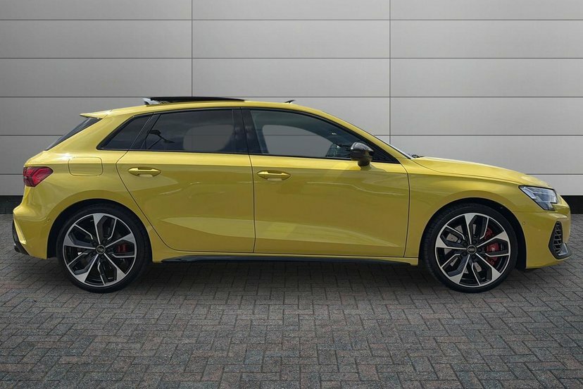 Audi S3 2.0 Tfsi Black Edition Sportback S Tron Green #4