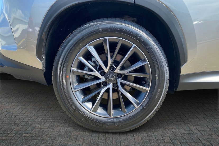 Lexus NX 2.5 350H Premium E-cvt 4Wd RV26ZPG Silver #5