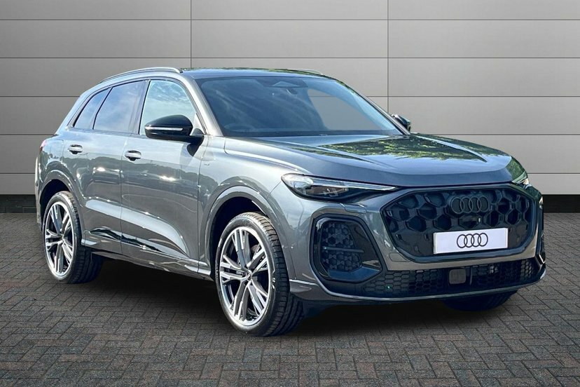 Audi Q5 2.0 E-hybrid 25.9Kwh Black Edition Suv