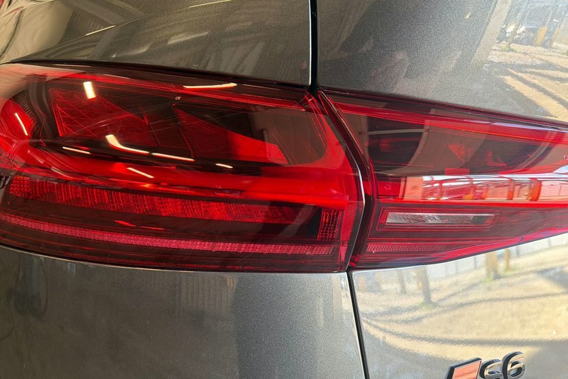 Audi E-tron Suv Blue #13