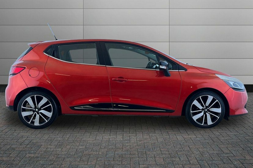 Renault Clio 1.5 Dci Dynamique S Nav HN66CUW Red #4