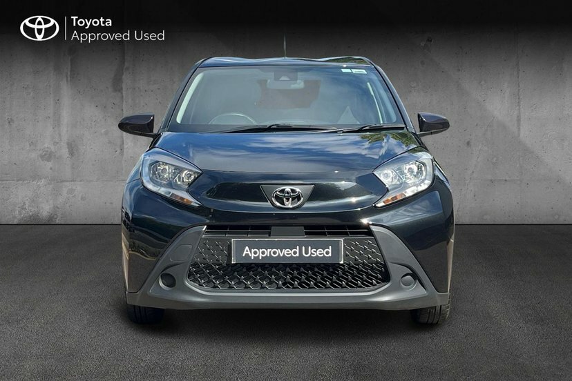 Toyota Aygo X 1.0 Vvt-i Pure Hatchback 72 Ps GF23JWU Black #6