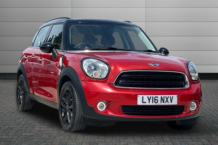 Mini Countryman 1.6 Cooper D Suv Euro 5 112 Ps Red