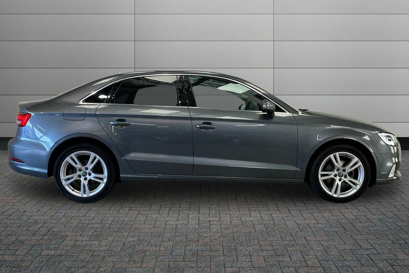 Audi A3 1.5 Tfsi Cod Sport Saloon 150 P Grey #4