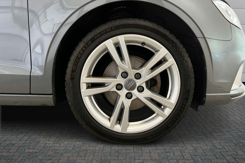 Audi A3 1.5 Tfsi Cod Sport Saloon 150 P Grey #5
