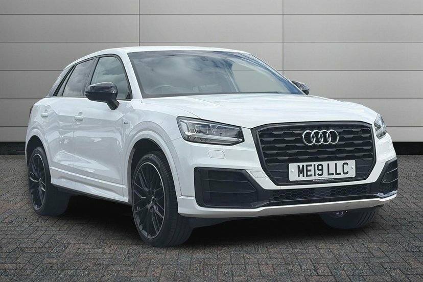 Audi Q2 1.0 Tfsi 30 Black Edition Suv 1 White