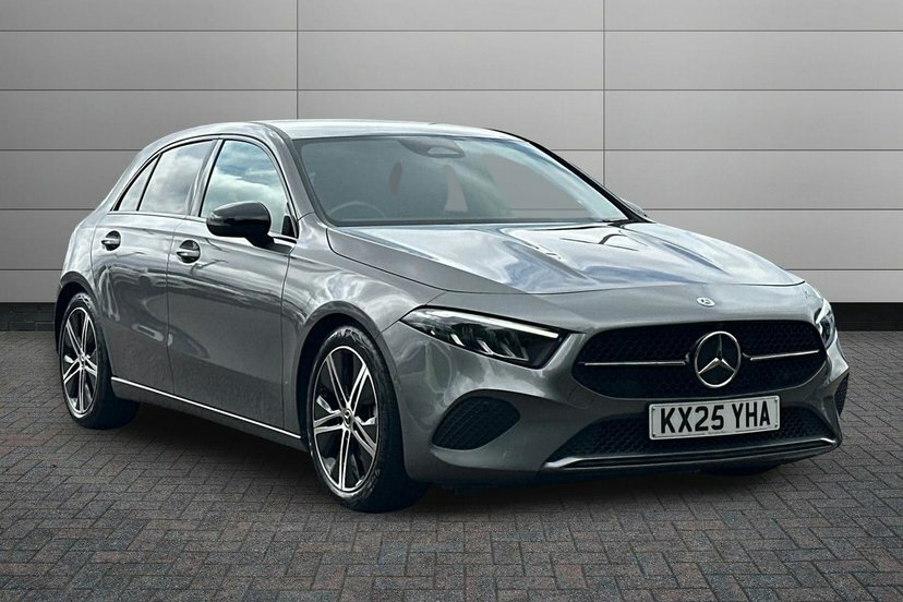 Mercedes-Benz A Class 1.3 A180h Mhev Sport Edition Hatchback Grey