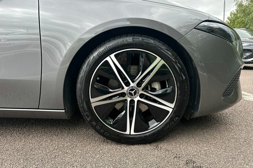 Mercedes-Benz A Class 1.3 A180h Mhev Sport Edition Hatchback KX25YHA Grey #4
