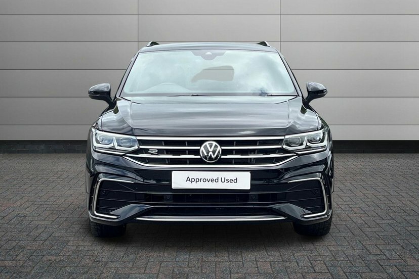 Volkswagen Tiguan 2.0 Tdi R-line Suv Dsg 150 Ps Great M EA23FNV Black #6