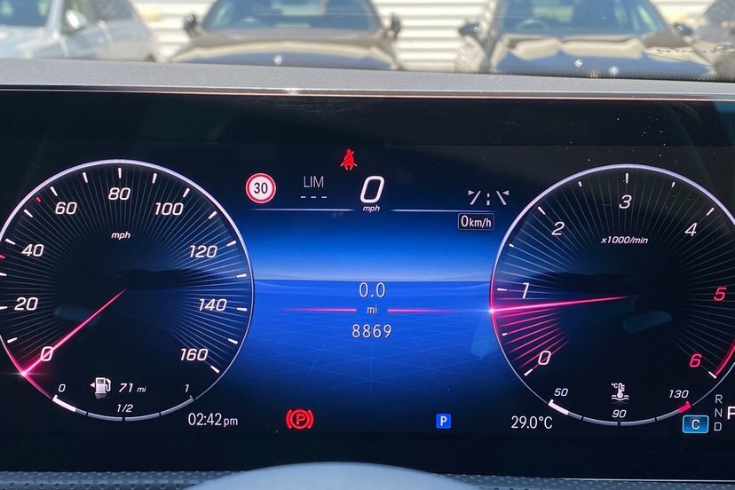 Mercedes-Benz CLA Class 2.0 Cla220d Amg Line Premium Plus Shooting Brake KP25DHN Blue #6