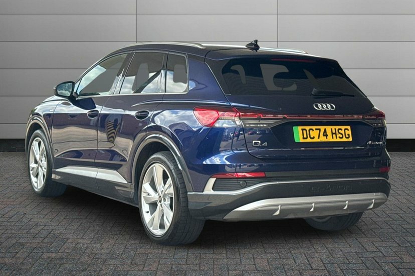 Audi Q4 E Tron 45 S Line Suv 82Kwh 286 Ps DC74HSG Blue #3