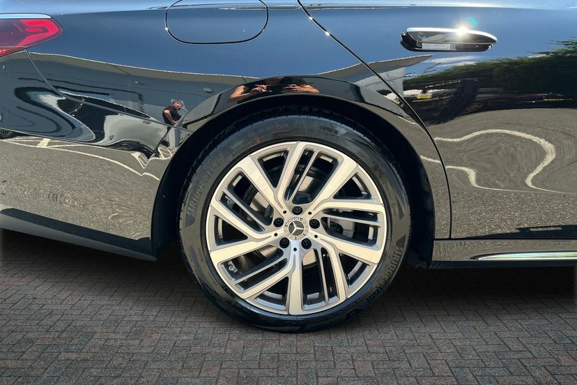 Mercedes-Benz E Class E220dh Mhev Exclusive Premium Estate DC75TZV Black #4