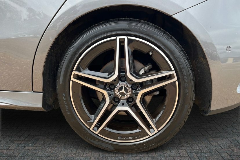 Mercedes-Benz A Class A200 Amg Line Executive KN23YRK Grey #4