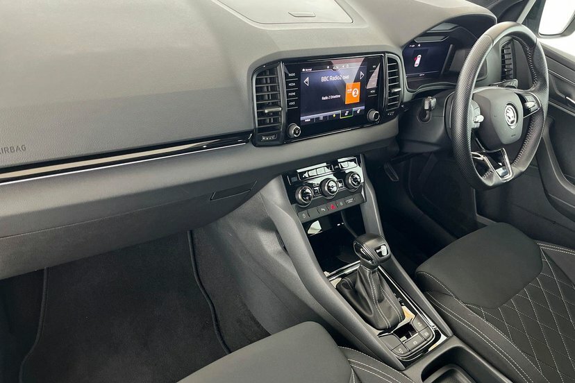 Skoda Karoq Karoq Sportline 1.5 Tsi 150 Ps Dsg EU72FPF Grey #2